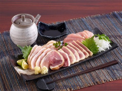 【九州名物】鶏刺し食べた医師、全身麻痺へ…「死んだほうが良かった」