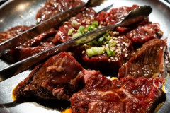 ワイ、焼肉食べ放題にいけなくなる