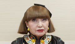 黒柳徹子さん　９３歳　