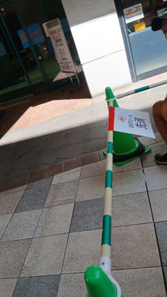 【画像】昨日の銀だこ、８８人しか買えない８８円に大行列をなす都民コチラｗ