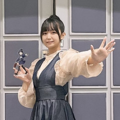 【画像】声優の羊宮妃那さん、ヘッドドレスが似合いすぎるｗｗｗｗ