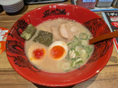 【画像あり】お前らはこの「ラーメン+半チャーハン+餃子」にいくら払える？ｗｗｗｗｗ