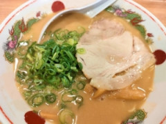 天下一品とかいう定期的に行っては「こんなもんか…」ってなるラーメン屋www