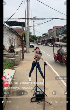 【悲報】人気女性配信者「路上でダンス動画を撮るわよ！」おっさん「俺も混ぜてよw」配信者「！？」