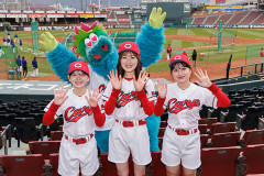 カープファン「チアガールを作って欲しい」12球団で唯一ホームランガールのみ