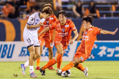 【J3第1節】愛媛が新加入・田村翔太の2ゴールなど4得点で勝利し開幕節の首位に　隣県マッチ制した岐阜が2位　他…J3まとめ