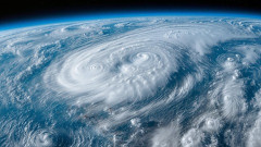 【謎】台風15号の進路の鍵を握る「高気圧」と「寒冷渦」、どっちが勝つかで日本大パニックへｗｗｗ