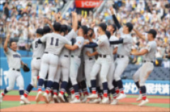 【悲報】優勝候補の横浜高校野球部レギュラー9人中、神奈川県人0人ｗｗｗｗｗｗｗ