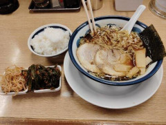 【悲報】【画像】このラーメンにいくら出せる？？？ｗｗｗｗｗｗｗｗｗｗ