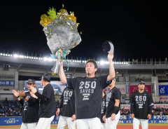 益田250セーブで名球会入り←これさぁ、先発リリーフの両方で活躍して199勝249Sした投手は入れんの？