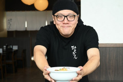 【祝】ヒカキン、第2子男児誕生を公表