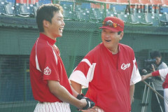 カープの前回最下位(2005年)、監督＆コーチほぼ全員が責任をとって辞任していた。