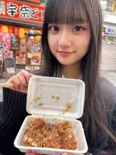 【画像】たこ焼きJC、自慢の太ももを見せびらかすｗｗｗｗｗｗ