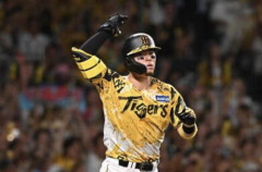 佐藤輝明、ついに24号が飛び出す！！！！！！