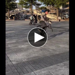 【悲報】自転車で遊んでいた男性、突然死・・・・・・・・・