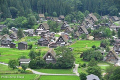 【悲報】岐阜とかいう白川郷以外何もない場所