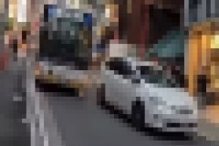【悲報】プリウスさん、違法駐車で路線バスを1時間遅延させてしまうｗｗｗｗ