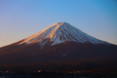 富士山の死者27人、なぜ男性ばかり？　救急救命医「確かに不思議」
