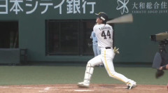 笹川吉康、バックスクリーン弾含む3安打でウエスタン打率1位！ それでも斉藤和巳2軍監督とともに「満足なし」
