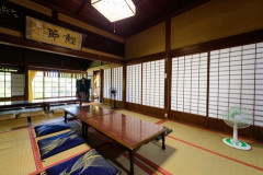 築10年、駅徒歩１０分、２１８０万の中古一軒家買おうと思い見に行った結果･････⇒ｗ