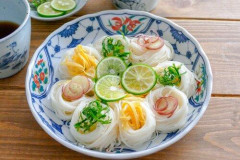 【悲報】そうめんって安くてクソ美味いのに、過小評価されすぎじゃね？ｗｗｗｗｗｗｗｗｗｗ