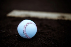 【悲報】甲子園球児、ホテルで勉強しただけで叩かれてしまう