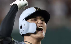 【悲報】藤川球児、昨日3塁打の元山をベンチスタートにwwwww