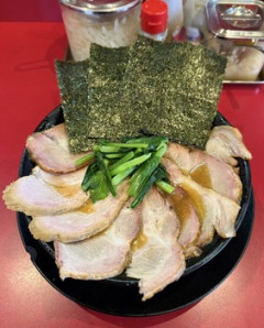 ワイの夜食、あまりにも豪華すぎると話題にｗｗｗ（※画像あり）