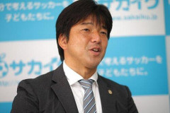【衝撃】子供記者、名波浩氏に直球質問「南野、三笘、久保、遠藤がいたらブラジルに勝てた？」