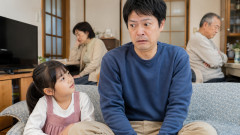 【悲報】48歳こどおじ、7歳の姪「おじさんは自分の家ないの？なんでずっとおばあちゃん家にいるの？」→何も答えられず固まる