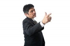 彡(-)(-)「お前ら付き合ってんだろ」 同僚男「こんな男女と付き合うかよ」 同僚女「こっちだってお断りよ！」