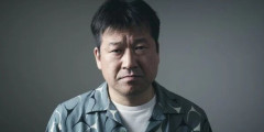 佐藤二朗さん「およそ一ヶ月前、母親が永眠しました」「渦中にあり、母逝去のご報告を控えておりました」「これに限らず、あれ以来僕の日常の様々なことがつぶやけない」