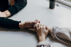 これから先は既婚者が勝ち組になりそう？