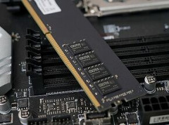 パソコンのメモリーズ増設に詳しいやつちょっと恋
