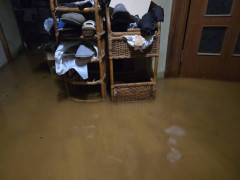 【悲報】ワイの家、水没するｗｗｗ（※画像あり）