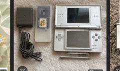 メルカリ民「ニンテンドーDSとソフト売ります！」 → 写真にヤバすぎる物が映ってるのがバレて終わるｗｗｗｗｗ