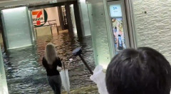 大雨で千葉が水没！駅の自販機が大変なことに
