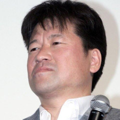 【悲報】佐藤二朗「あー言いたいことを言えない状況のせいで母の死の告知が遅れたわー！あーあー！！」