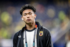 【悲報】ビッグマウス塩貝さん…なんとブンデス2部ですらベンチだった、マジなんで日本代表に呼ばれたんだ？ｗｗｗｗｗｗｗ