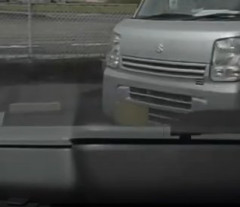 【動画】バック駐車で事故りそうになったんやが俺悪くないよな？