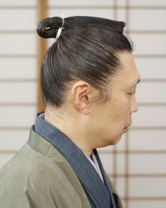 【悲報】IT系に必ず1人以上居る「ポニーテールおじさん」の謎ｗｗｗｗｗｗｗｗｗｗ