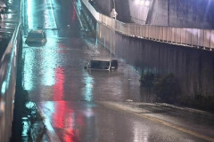 【悲報】千葉県、車がポイ捨て状態・・・