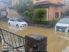 【千葉豪雨】道路上で走行不能放置車両が200台以上 災対法に基づき移動開始「緊急車両の通行スペースを確保」