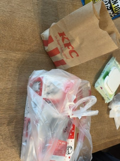 ウマ娘のケンタッキーコラボのやつ買ったで