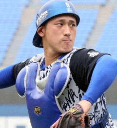 DeNAコーチ、正捕手・松尾汐恩（22）に「捕手は投手の人生背負ってるという意識を持ってほしい」