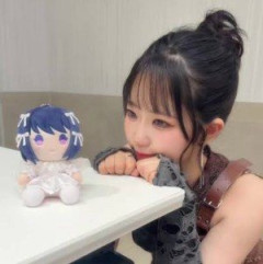 東山奈央ちゃん(34)って、自分がかわいいことわかっててあざとかわいい節があるよな？