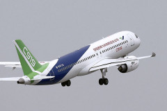 中国の国産旅客機「C919」、初の国際商業飛行を開始！ モンゴルへ
