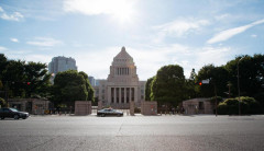 ■備蓄米を放出した政府、残り32万トンになって「買い戻そう」とした結果→官邸で大変なことになった模様