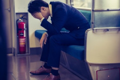 【画像】東京都民「満員電車もう無理。職場の近くに住みたい」→ 家賃を調べた結果…