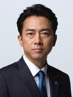【速報】「小泉進次郎」防衛大臣さん、靖国神社参拝